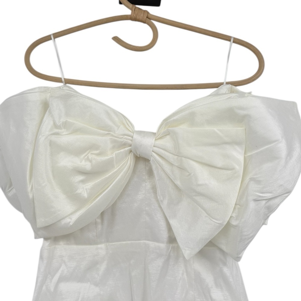Bardot Mini Bow Dress in Shimmer White Size US M/10 Cocktail Bridal Statement - Picture 3 of 16